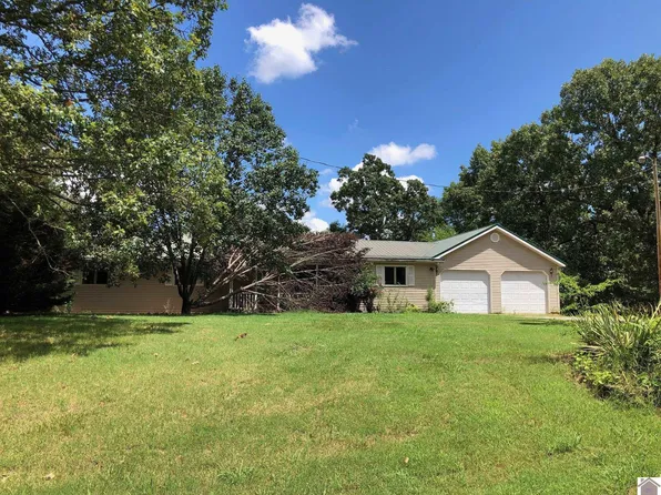 51 Hook Ln, Benton, KY 42025