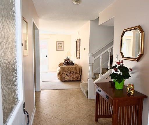 5th image of 1444 Lynton Ave