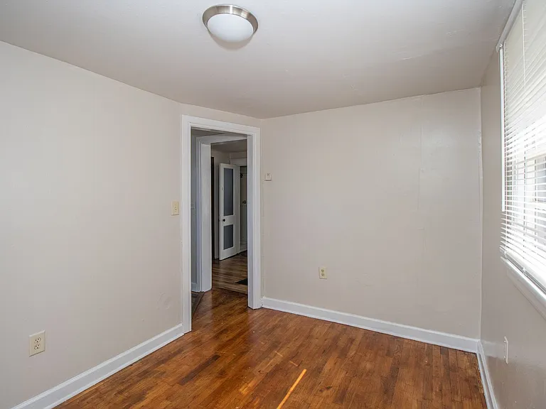 1 Ferdinand Dr — Photo 5