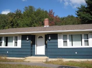 201 Pine River Dr, North Kingstown, RI 02852
