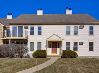 6750 Park Ridge Dr APT C, Madison, WI 53719