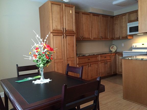 Spacious Dining Space