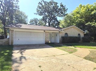 1400 Dartmouth St, Longview, TX 75601