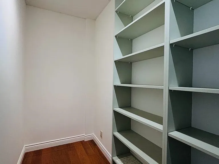 1239 Georgia St W #705 — Photo 9