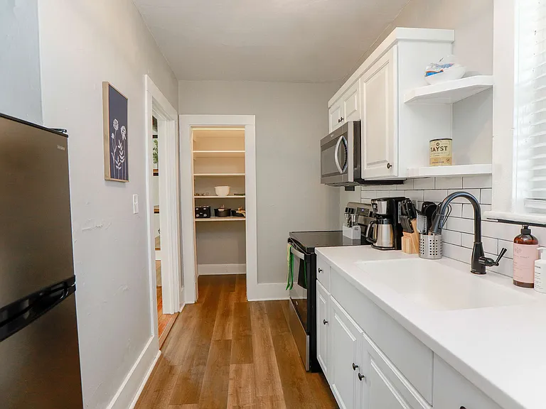 832 Brandon Ave #6 — Photo 10