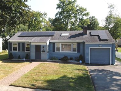 227 Pembroke Street, Hartford, CT, 06112