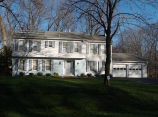 11135 Deborah Dr, Potomac, MD 20854