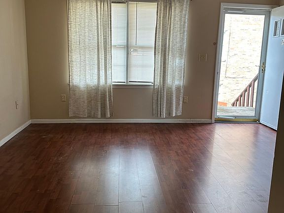 4th image of 1805 King College Rd #F