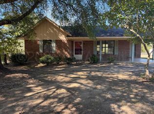 132 Carolyn Dr, Columbus, MS 39702