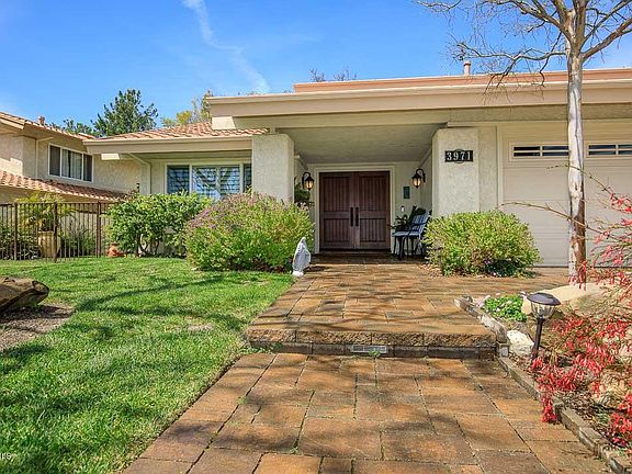 4th image of 3971 Calle Del Sol