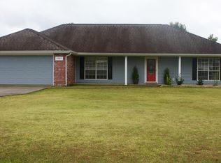 1383 Sawnee Dr, Lake Charles, LA 70611
