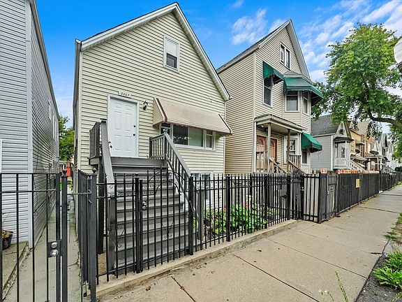 2nd image of 5007 S Damen Ave