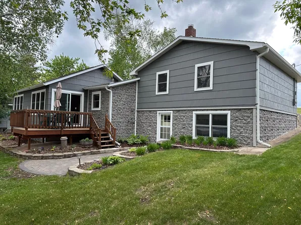102 Emily St, Nevis, MN 56467