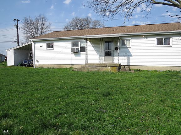 5th image of 825 Jackson St