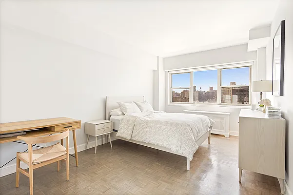 Rented by Corcoran | media 13