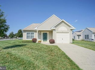 66 Settlers Ln, Columbus, NJ 08022