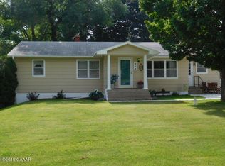 22 10th Ave NE, Elbow Lake, MN 56531