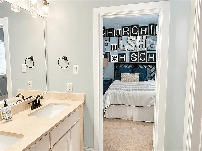 2418 Sandhill Crest Ln — Photo 19