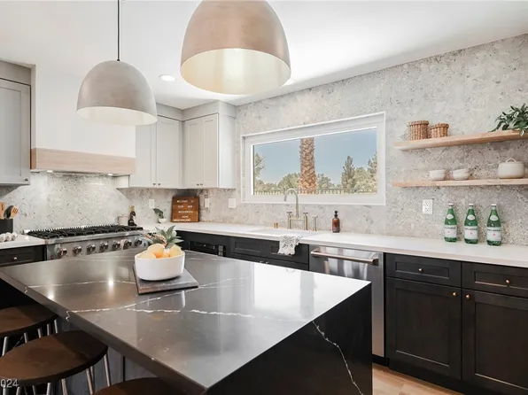 2333 Richard Dr, Henderson, NV 89014