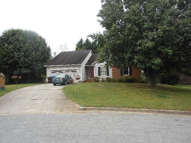 1st image of 4100 Chinaberry Ct