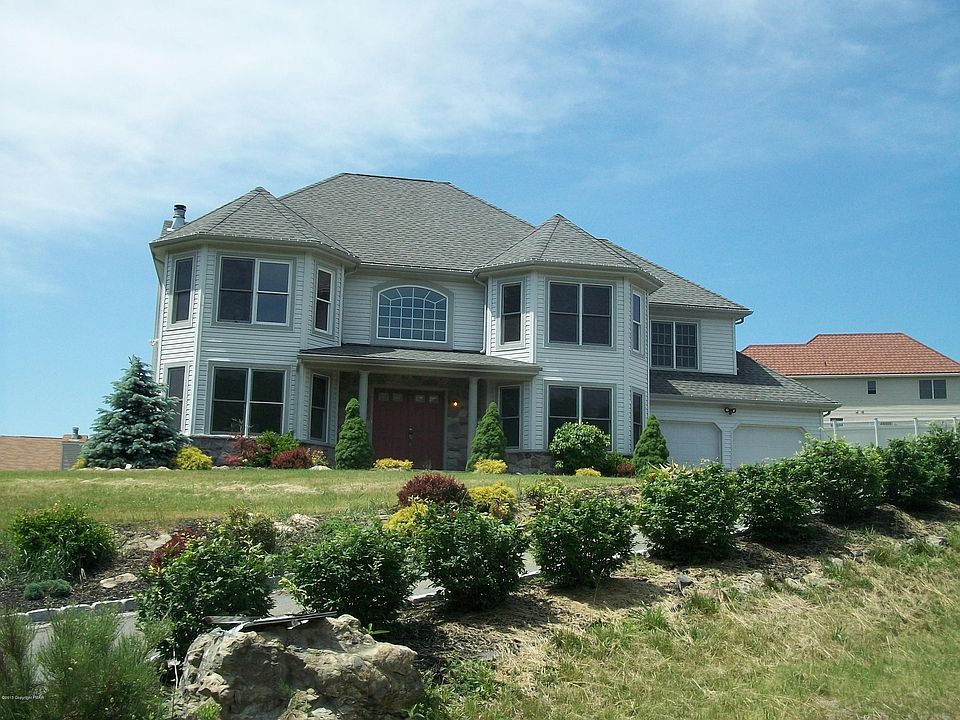 1st image of 80 Northpark Dr E