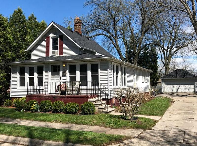 1st image of 53 Dickinson Pl