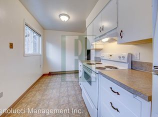 804 14th St NE APT 6, Salem, OR 97301