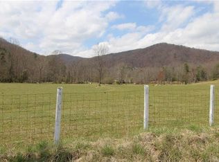 2747 Donihue Pl, Lenoir, NC 28645
