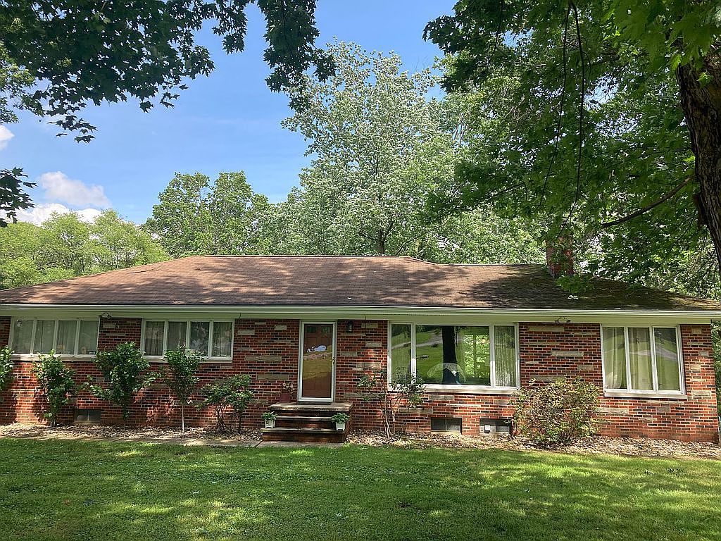 1908 Sandy Lake Rd, Ravenna, OH 44266 Zillow