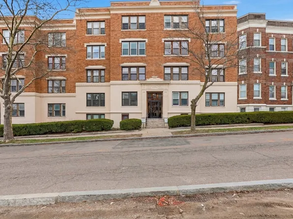 1653 Commonwealth Ave APT 2, Brighton, MA 02135