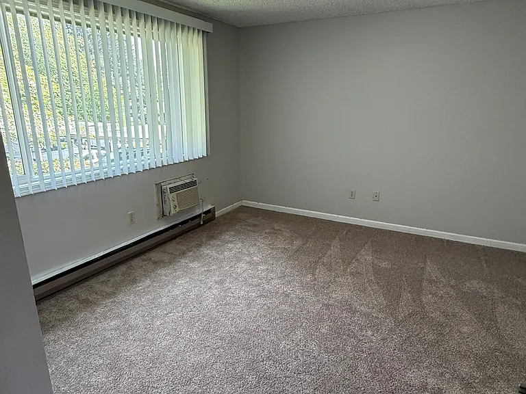 14610 SE 1st St #3 — Photo 9