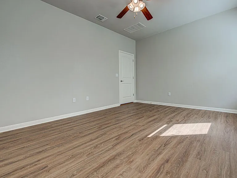 8816 Blaze Dr — Photo 18