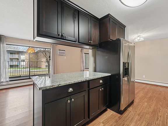 3rd image of 4110 Rahn Rd APT 115