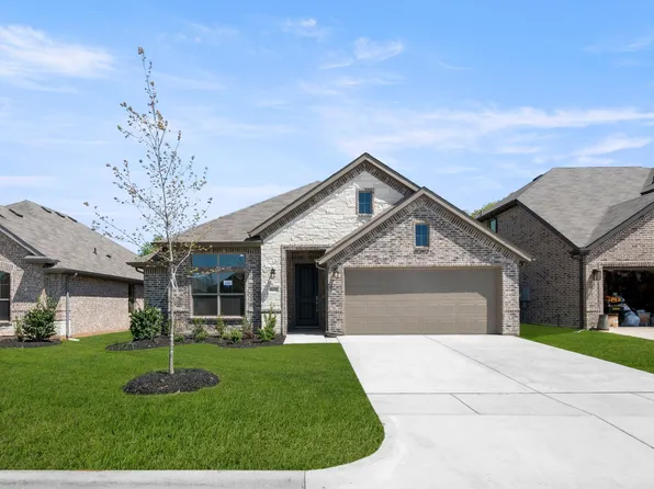 1132 Avery Rd, Granbury, TX 76049