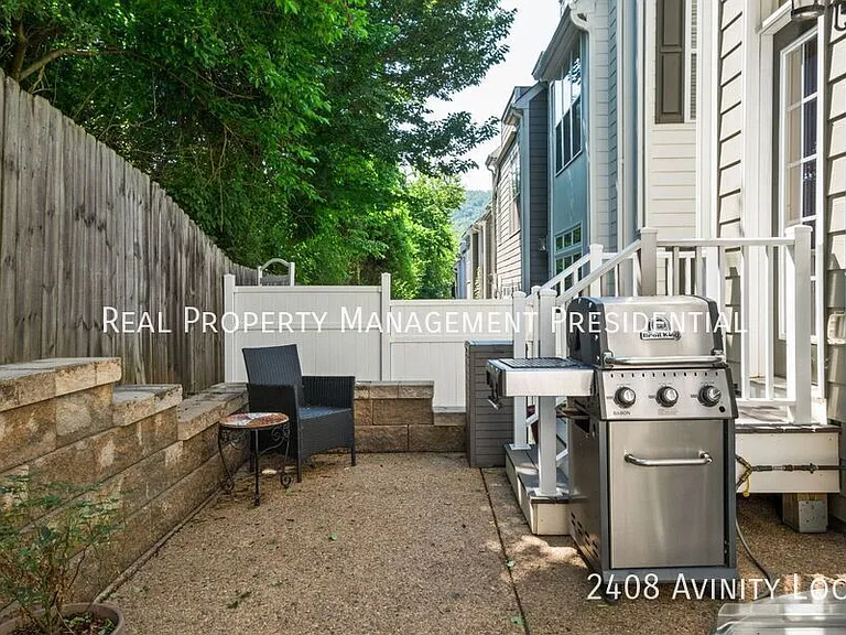 2408 Avinity Loop — Photo 32