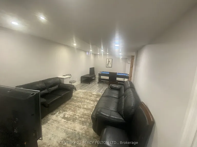 176 Alfred Smith Way — Photo 9