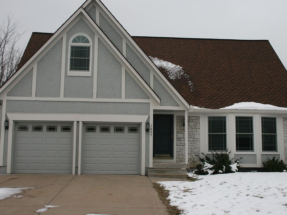 1st image of 7804 N Strathbury Ave