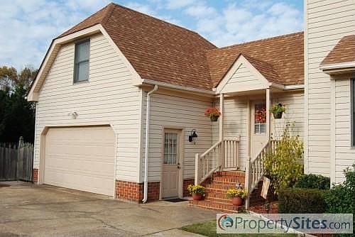 2nd image of 2224 Shingle Wood Way