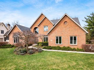 8822 Chateau Dr, Pickerington, OH 43147