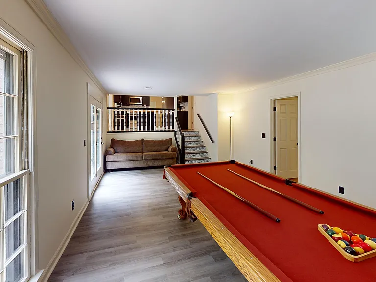 2431 Weatherford Ct — Photo 4