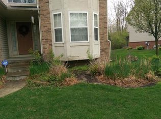 28057 Senator Cir, Southfield, MI