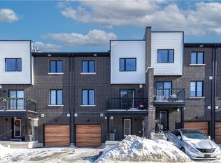 26 Hay Ln, Barrie, ON