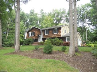 10 W Grover St, Flanders, NJ 07836