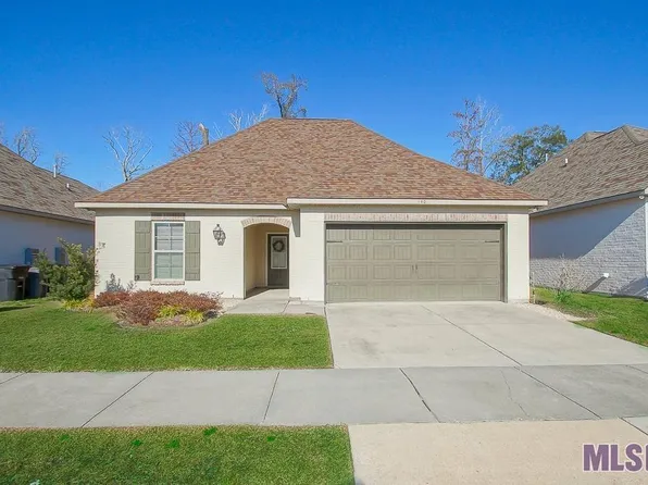 140 Lake Breeze Dr, Baton Rouge, LA 70820