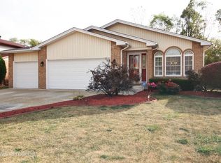 17619 Central Park Ave, Hazel Crest, IL 60429