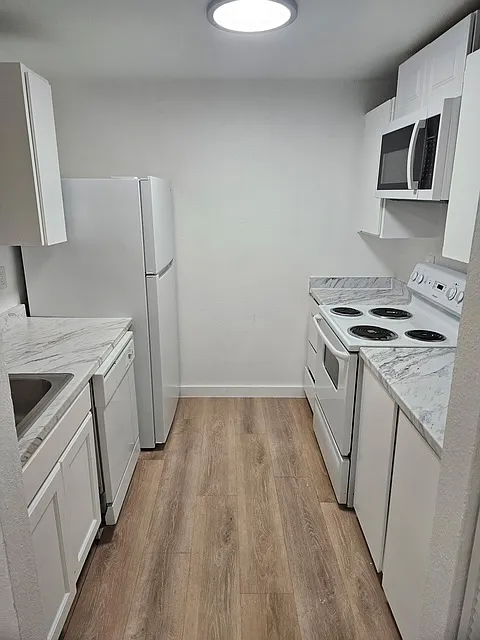 32142 46th Pl SW #M
