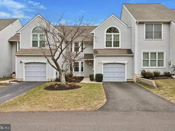 26 Cadwalader Ct, Ambler, PA 19002