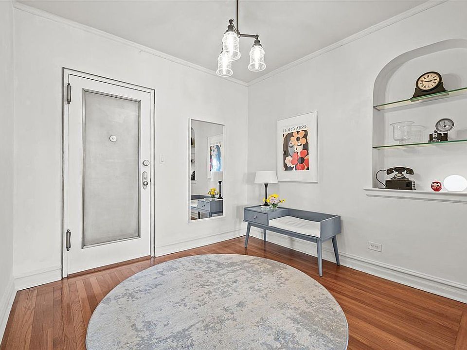 1st image of 3810 Greystone Ave APT 504
