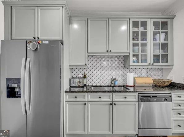 825 Highland Ln NE APT 1207, Atlanta, GA 30306