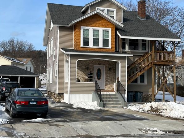 105 Longfellow Rd